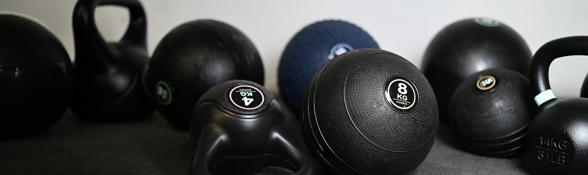 Kettlebells & Medizinbälle