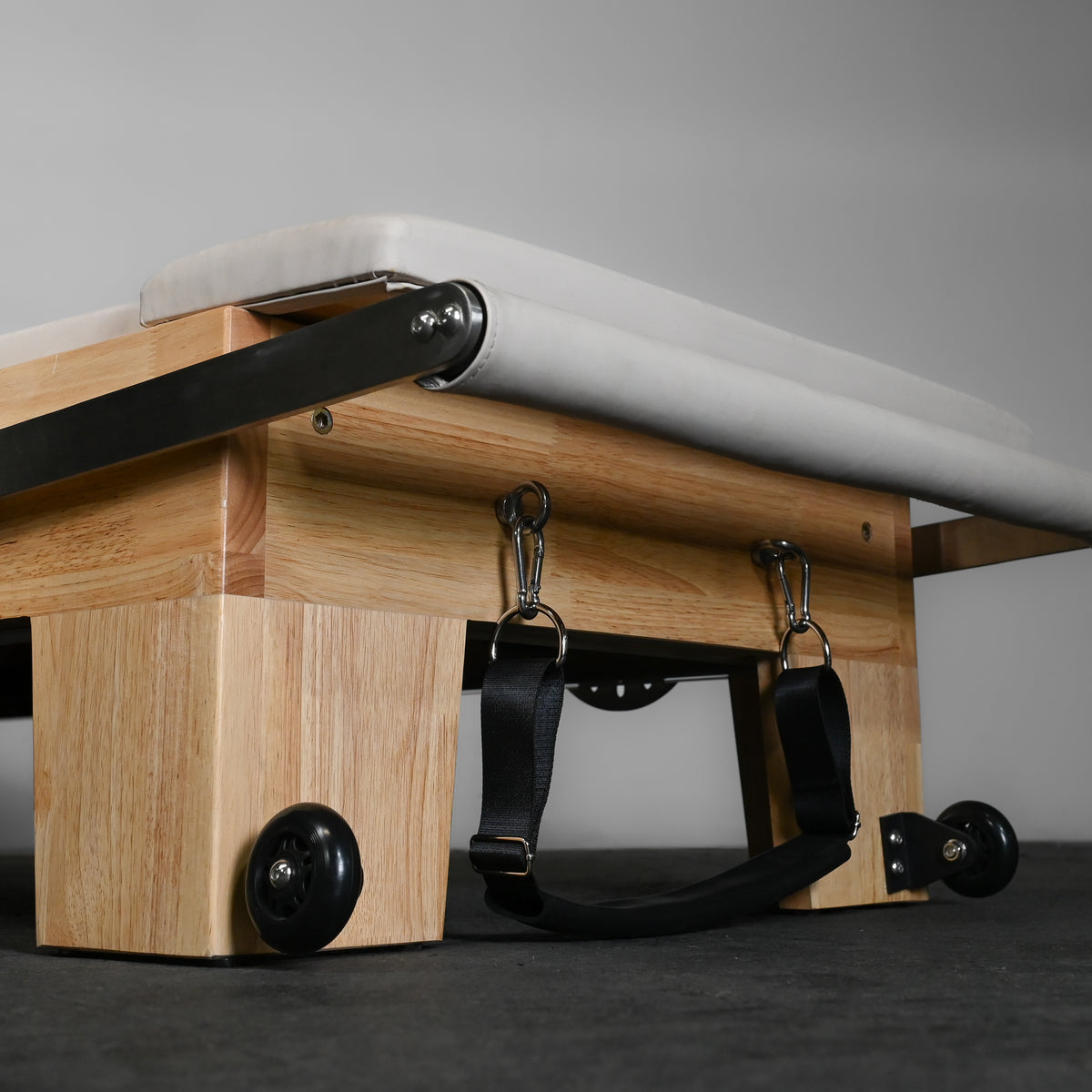 GymSets Kommerzielles Tower-Reformer-Pilates-Gerät