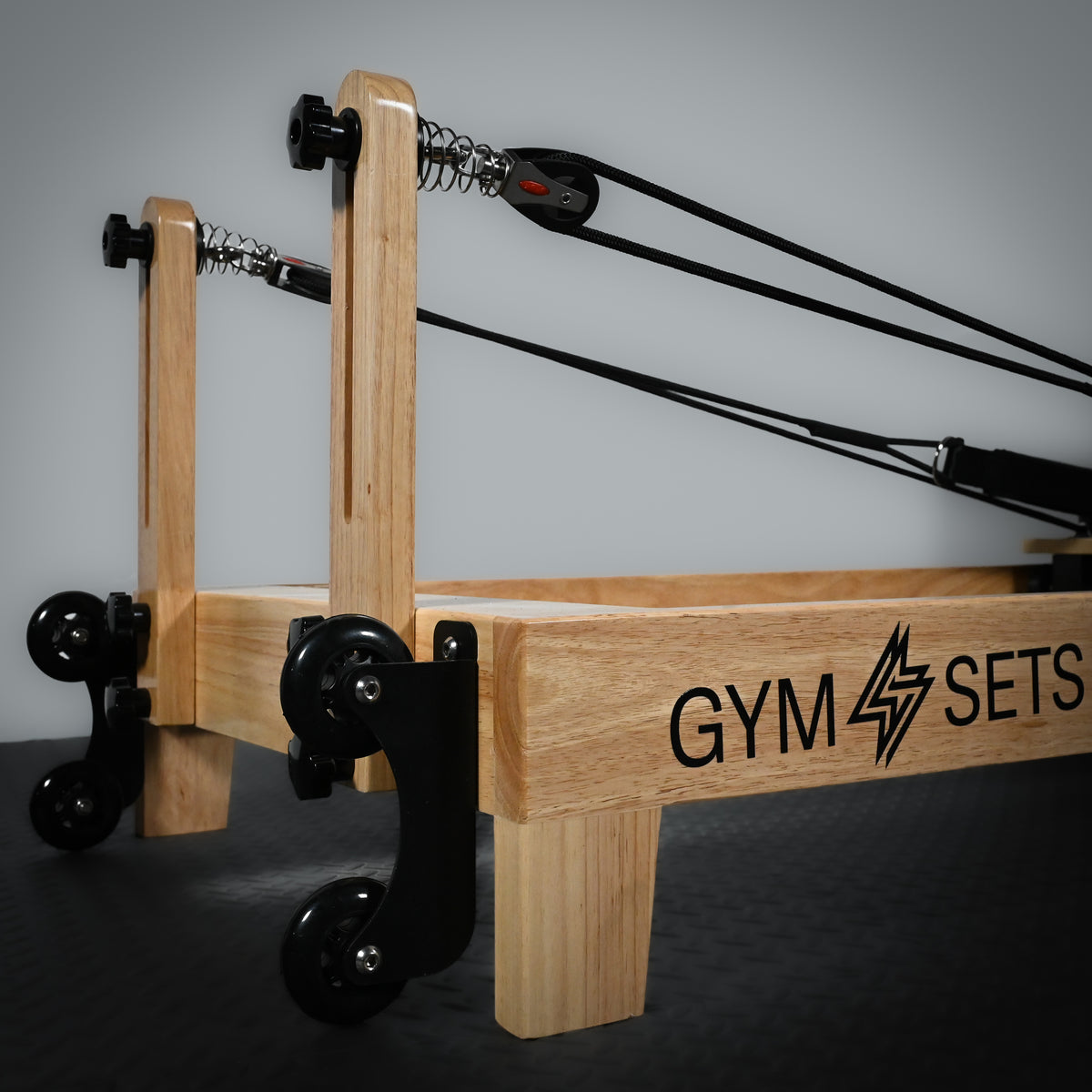 GymSets Studio Eichenholz-Reformer-Pilatesgerät